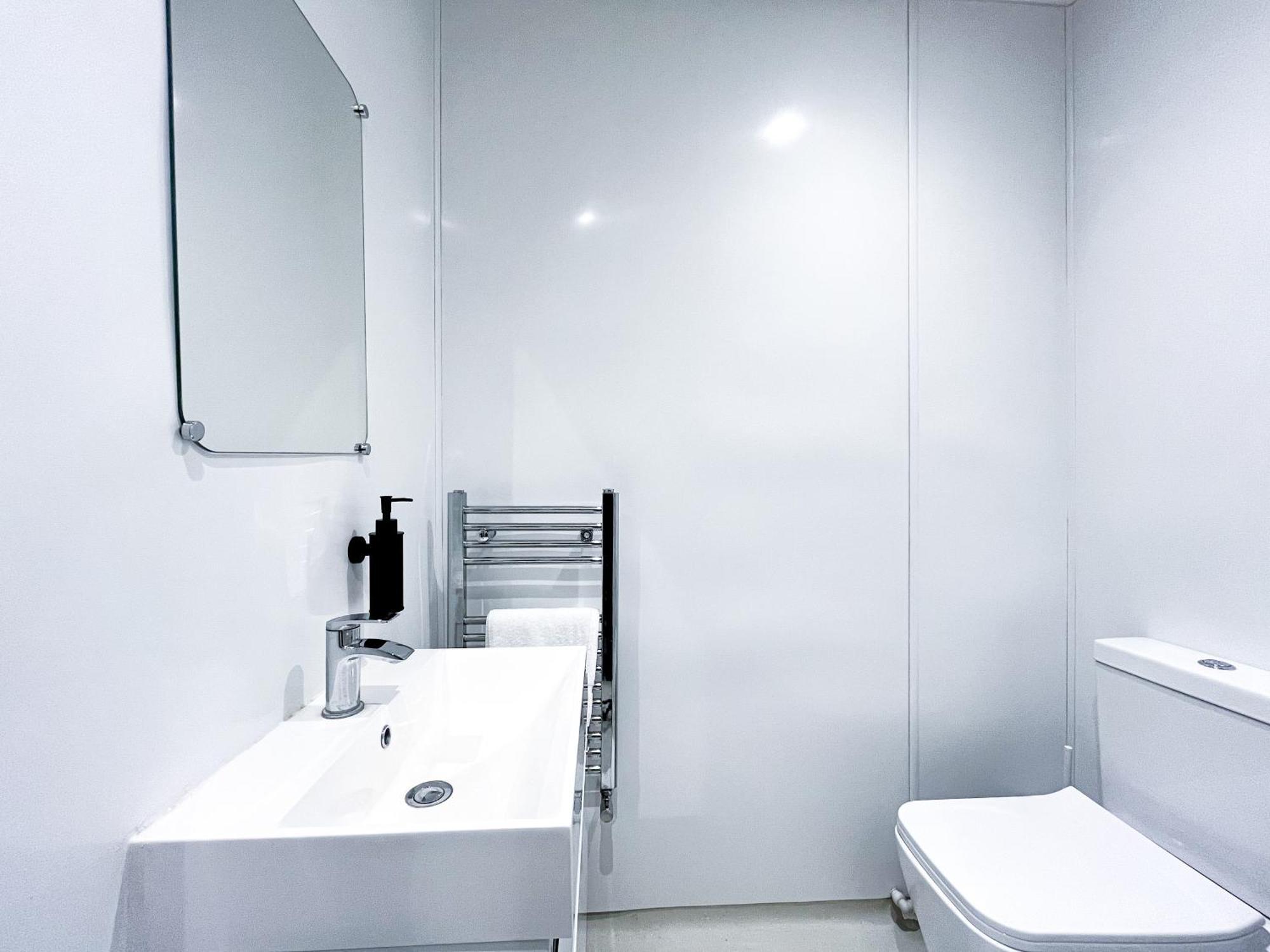 Atis The Park Inn دوفر المظهر الخارجي الصورة
