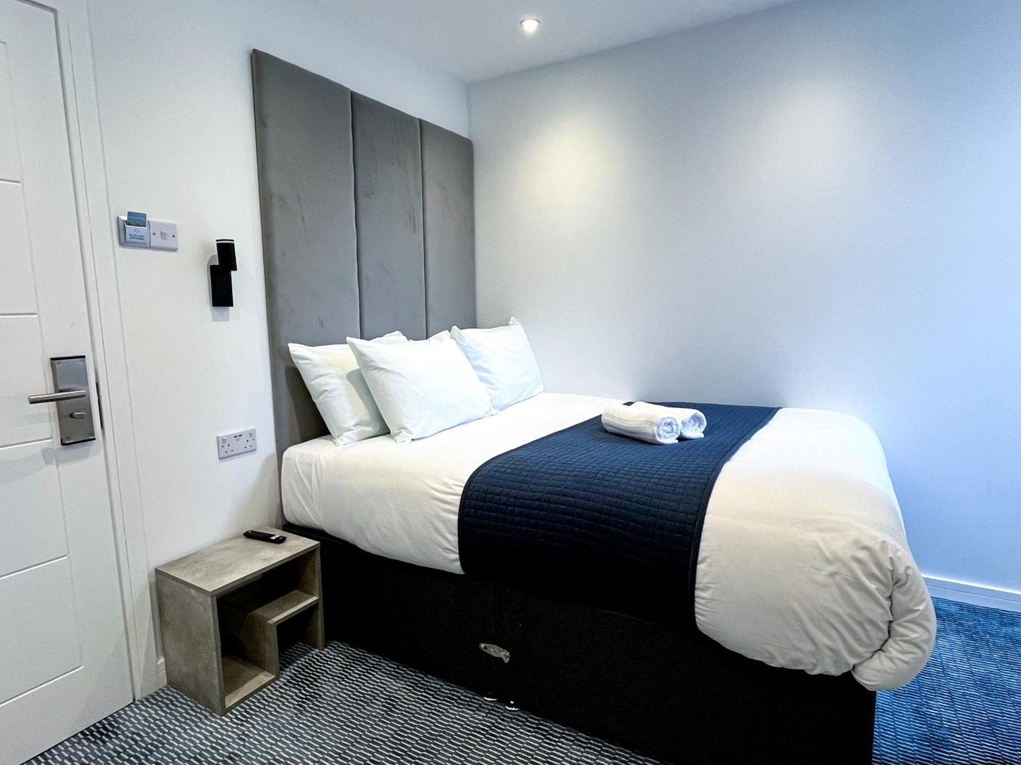 Atis The Park Inn دوفر المظهر الخارجي الصورة